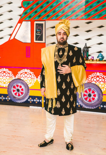 Emerald Green Embroidered Sherwani
